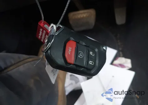 2021 Jeep Wrangler Unlimited High Altitude 4X4 z USA, uszkodzony, nr VIN 1C4HJXEN8MW595468